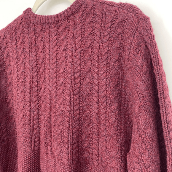 Vintage L.L. Bean Mens M Wool Sweater Crewneck Pullover Burgundy Red Cable Knit - Picture 8 of 8